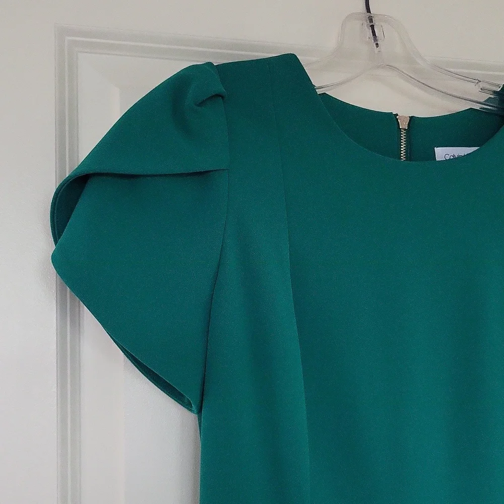 Emerald green dress - Picture 3 of 5